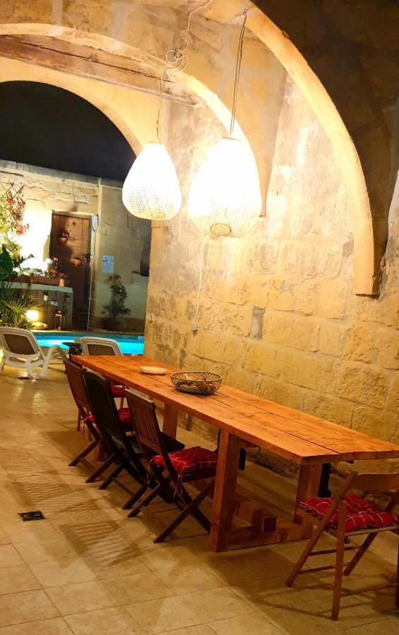 Bedroom Buddha External Bathroom Kerċem Exterior foto
