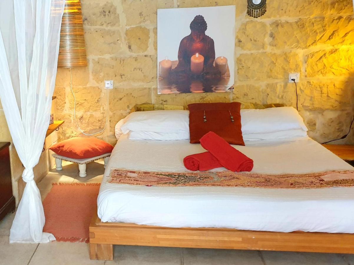 Bedroom Buddha External Bathroom Kerċem Exterior foto