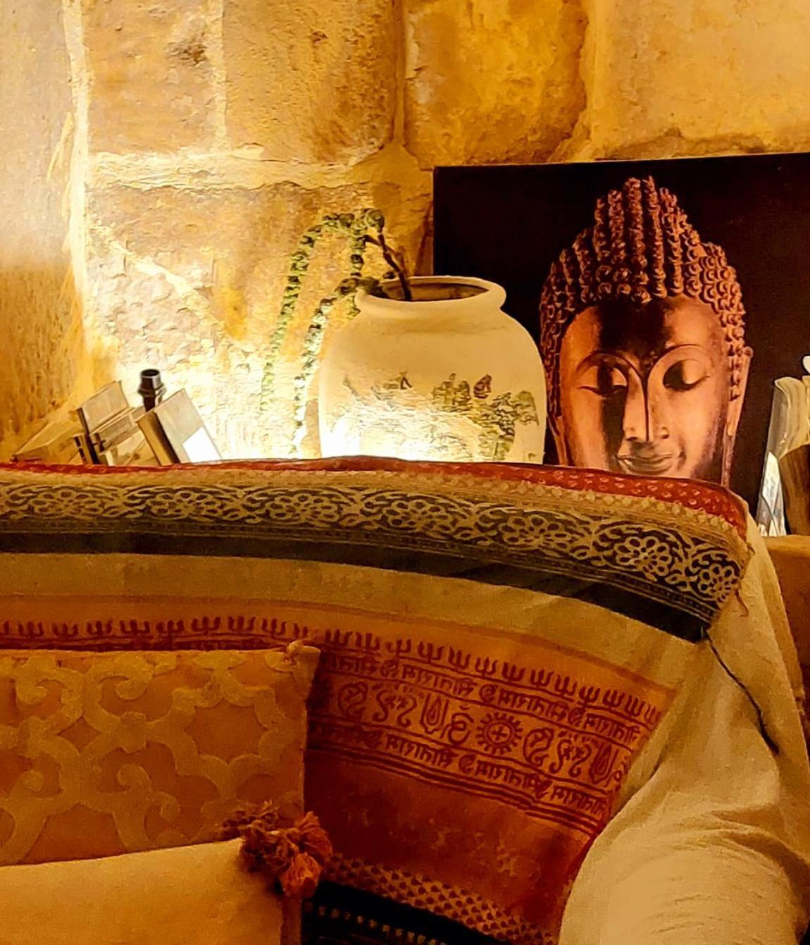 Bedroom Buddha External Bathroom Kerċem Exterior foto