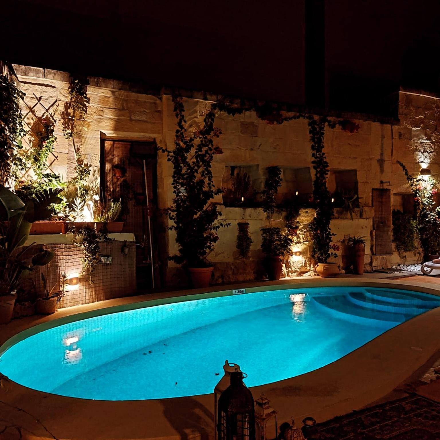 Bedroom Buddha External Bathroom Kerċem Exterior foto